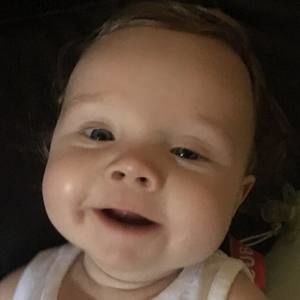 Meet your Posher, Casey